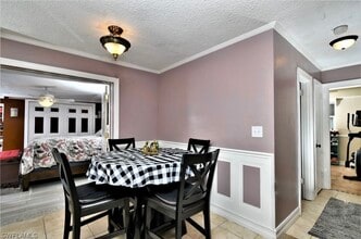 1313 Barnsdale St in Lehigh Acres, FL - Building Photo - Building Photo