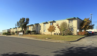 Planet Plaza Apartments in Oklahoma City, OK - Building Photo - Building Photo