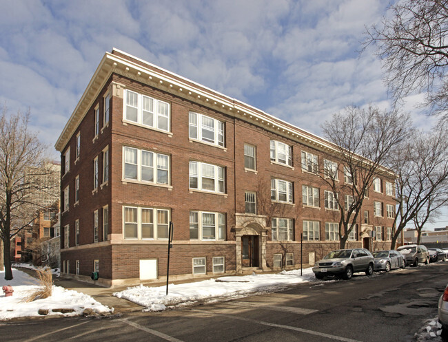 1214 W Rosemont Ave, Unit 1214-1 in Chicago, IL - Foto de edificio - Building Photo