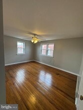 26 E 4th St in Bridgeport, PA - Building Photo - Building Photo