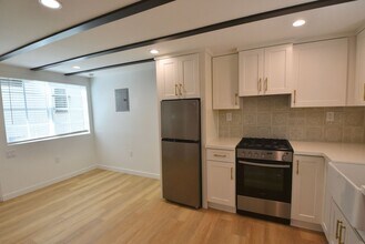 2906 Griffith Park Blvd in Los Angeles, CA - Building Photo - Building Photo