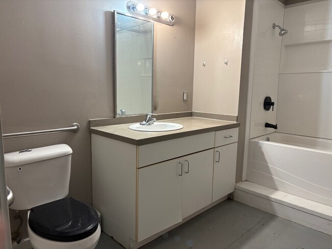 125 Oak Street apartments in Hot Springs, AR - Building Photo - Building Photo