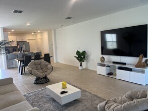11306 Fieldstone Dr in Palmetto, FL - Building Photo - Building Photo
