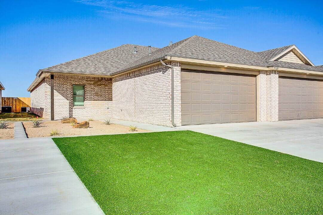 5526 121st St in Lubbock, TX - Building Photo