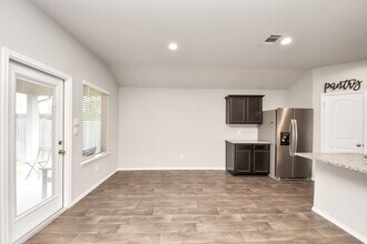 40522 Winter Grass Bnd in Magnolia, TX - Building Photo - Building Photo