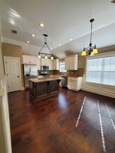 4421 Summer Hill Pl in Valdosta, GA - Building Photo - Building Photo