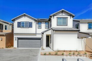 31532 Hans Dr in Menifee, CA - Building Photo