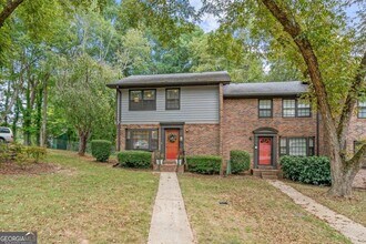 541 N White St in Carrollton, GA - Building Photo - Building Photo