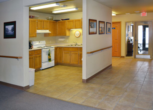 Rivershores Regency for Active Adults 55+ in West Bend, WI - Building Photo - Building Photo