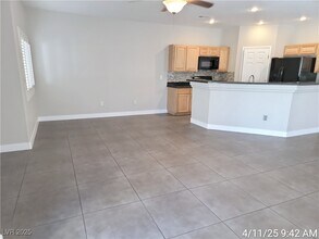 79 Stock Option St in Henderson, NV - Building Photo - Building Photo