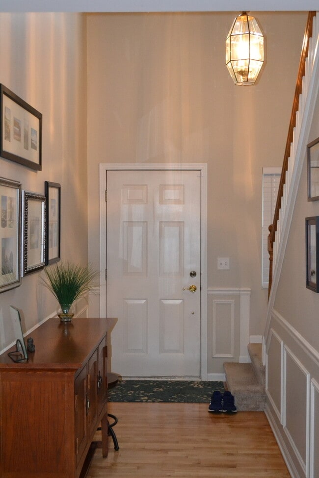 2990 Peachtree Cir in Aurora, IL - Building Photo - Building Photo