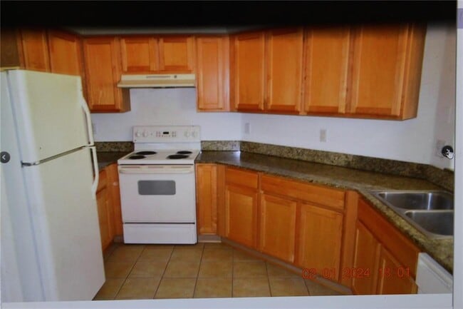 25820 Crippen Dr in Land O Lakes, FL - Building Photo - Building Photo