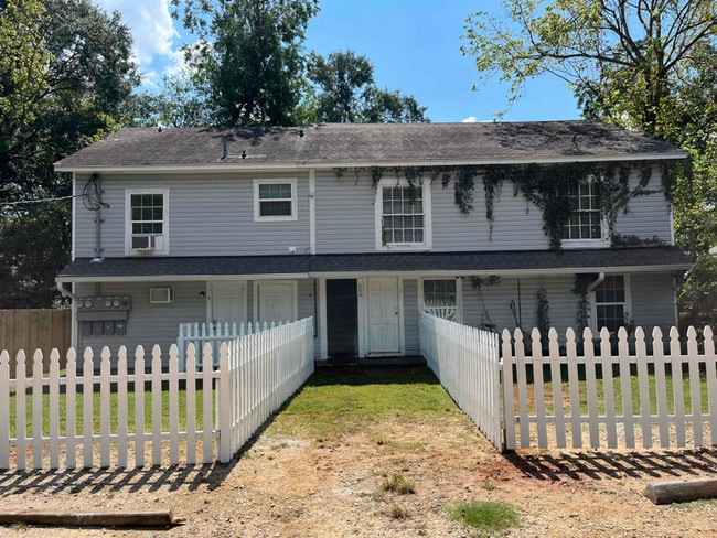 608 Price St