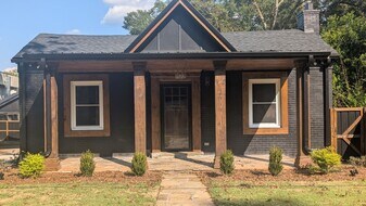 103 Boulevard St in Lagrange, GA - Building Photo