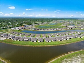 3446 Nombella Ct in Ft. Myers, FL - Building Photo - Building Photo