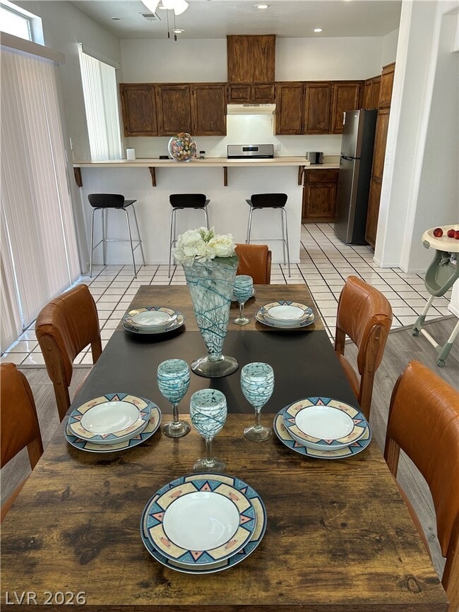 6672 Golden Pond Cir in Las Vegas, NV - Building Photo - Building Photo