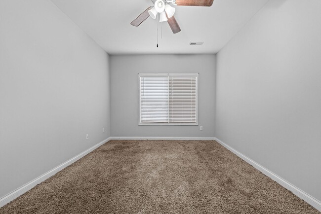 1592 Collegeview Dr in Bowling Green, KY - Building Photo - Building Photo