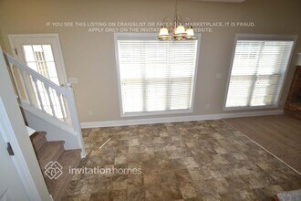 220 Hedgewood Dr in Hampton, GA - Building Photo - Building Photo