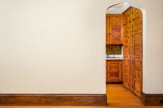 809 Douglas Ave in Minneapolis, MN - Building Photo - Building Photo