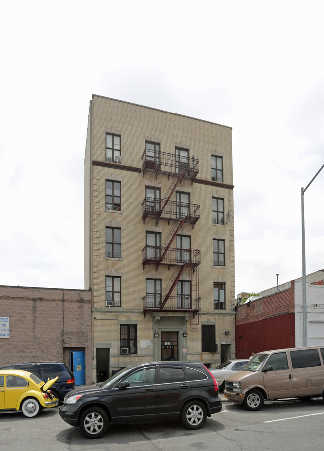 3890 Park in Bronx, NY - Building Photo - Building Photo