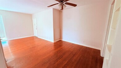 1842 W Main St in Houston, TX - Building Photo - Building Photo