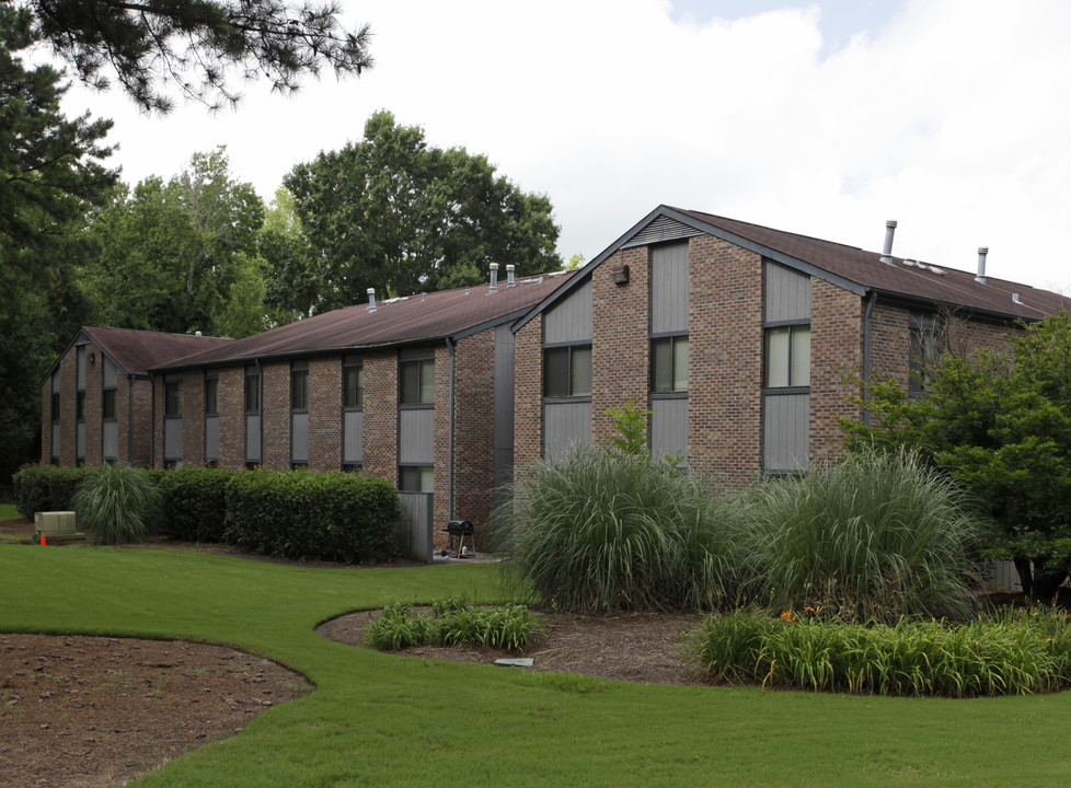 Bull Creek Apartments in Columbus, GA - Building Photo