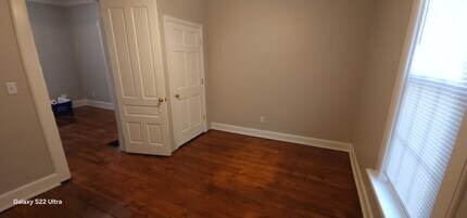 446 Brightwood Ave in Dayton, OH - Foto de edificio - Building Photo