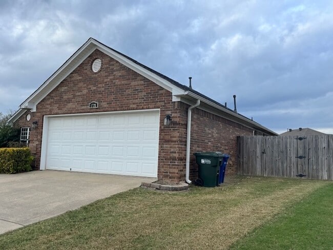 1721 Wysteria Ln in Conway, AR - Building Photo - Building Photo