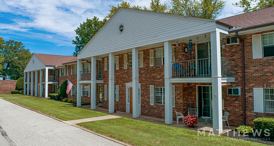 Villa Rosa Apartments in Ashtabula, OH - Foto de edificio