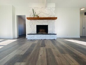 538 E Main St in Plainfield, IN - Building Photo - Building Photo