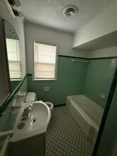 1644 S White Station Rd in Memphis, TN - Building Photo - Building Photo