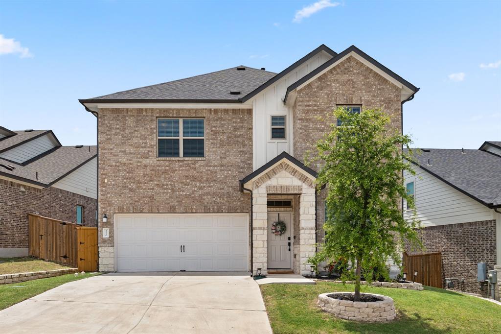 12710 Bloomington Dr in Austin, TX - Building Photo
