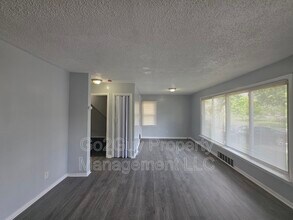 22221 Pembroke Ave in Detroit, MI - Building Photo - Building Photo