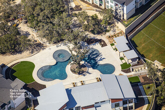 Caliza Ridge in San Antonio, TX - Foto de edificio - Building Photo