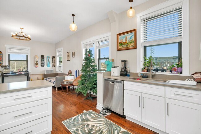319 Calendar Ave in La Grange, IL - Building Photo - Building Photo