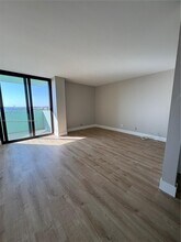 1825 W 44th Pl in Hialeah, FL - Building Photo - Building Photo