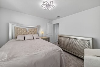 2456 Solaris Bnd Dr in Katy, TX - Building Photo - Building Photo