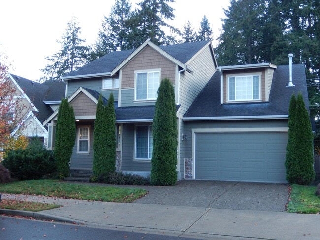 property at 1018 Pinehurst St