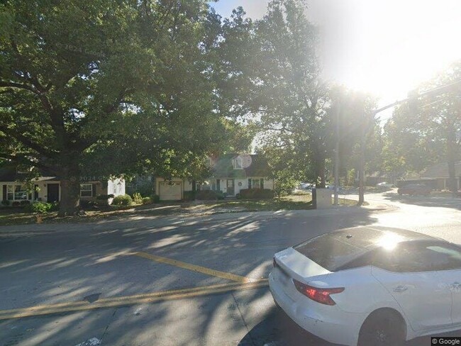 property at 7425 Roe Ave
