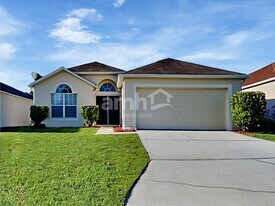 1367 Oden Ct in Middleburg, FL - Building Photo