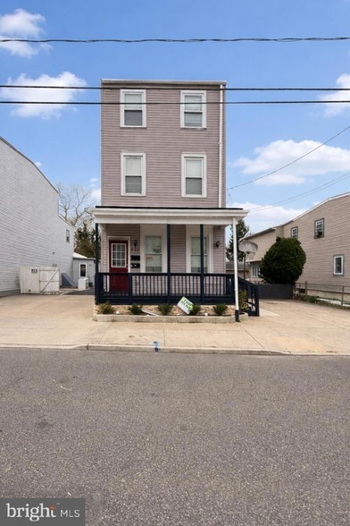 property at 840 Cumberland St