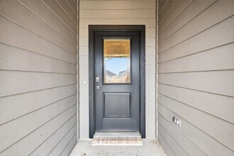 5927 Orchid Crst Ln in Rosenberg, TX - Foto de edificio - Building Photo