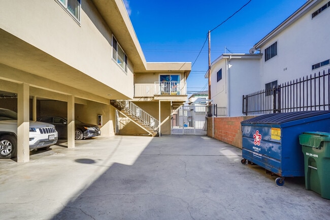 536 S. Flower St