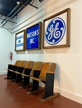 111 S Main St in Springdale, AR - Building Photo - Building Photo