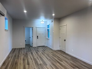 823 SE 5th St in Bend, OR - Building Photo - Building Photo