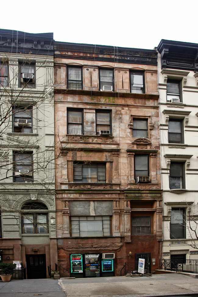 106 W 71st St in New York, NY - Foto de edificio - Building Photo