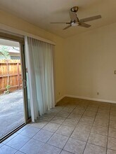 5620 Brush Creek Dr in Stockton, CA - Building Photo - Building Photo