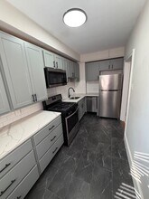 Charming 1 Bedroom ni CWE *1st Floor unit, Unit 11 in St. Louis, MO - Foto de edificio - Building Photo