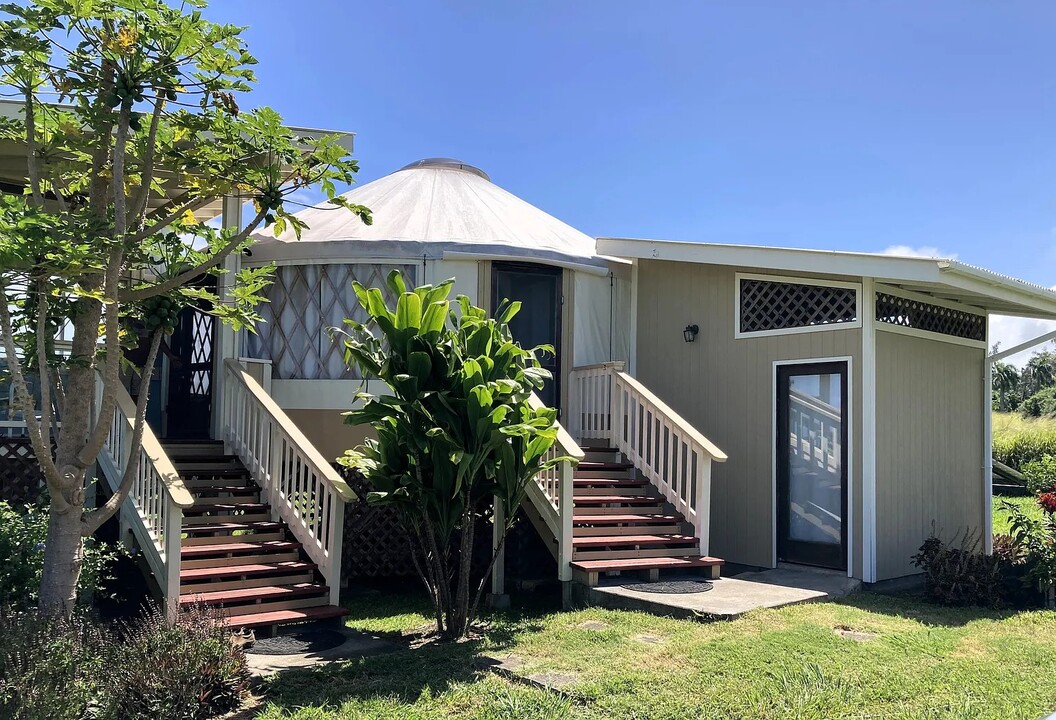 54-3871 Pratt Rd in Kapaau, HI - Building Photo