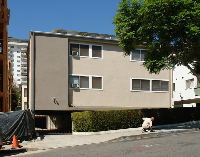 1141 Hacienda Pl in West Hollywood, CA - Building Photo - Building Photo